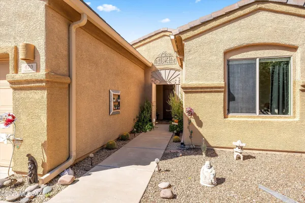 Property Slideshow image 3 of 31 | 470 w calle artistica, Green Valley, AZ, 85614