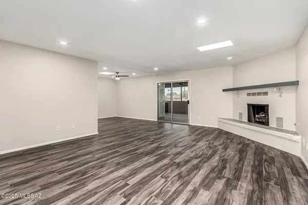 Property Slideshow image 3 of 35 | 230 e paseo de golf, Green Valley, AZ, 85614