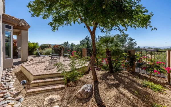 Property Slideshow image 2 of 48 | 13597 n buckhorn cholla dr, Marana, AZ, 85658
