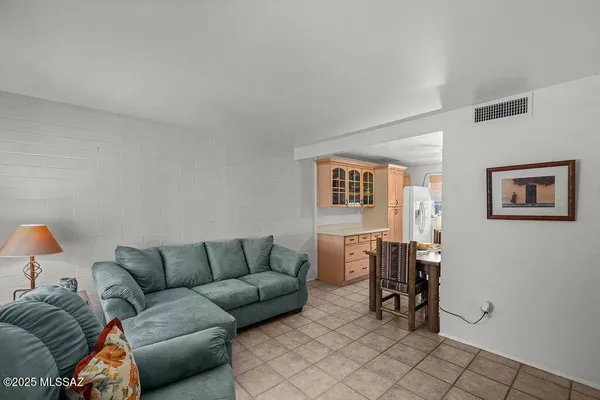 Property Slideshow image 2 of 23 | 336 s paseo cerro a, Green Valley, AZ, 85614