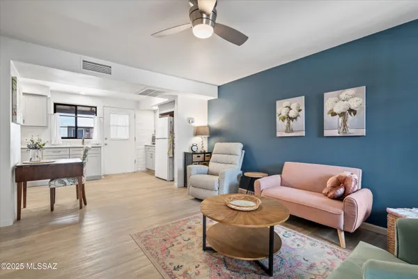 Property Slideshow image 3 of 28 | 457 s paseo quinta b, Green Valley, AZ, 85614