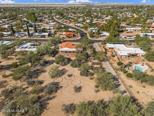 Property Slideshow image 3 of 51 | 735 s la huerta, Green Valley, AZ, 85614