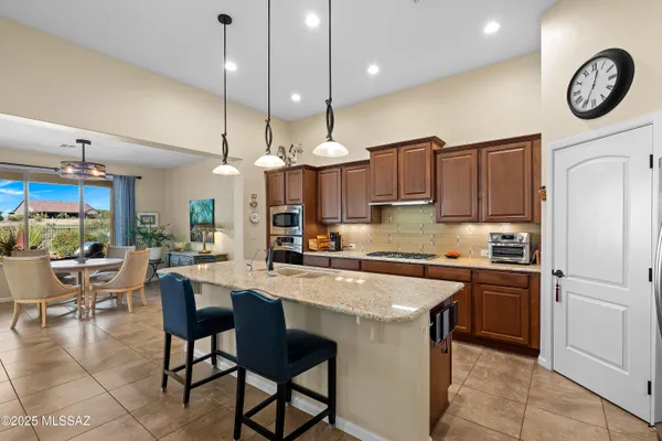 Property Slideshow image 3 of 36 | 60344 e arroyo grande dr, Oracle, AZ, 85623