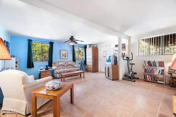 Property Slideshow image 3 of 8 | 936 s la huerta, Green Valley, AZ, 85614