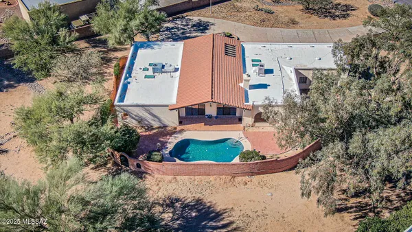 Property Slideshow image 3 of 51 | 681 w placita de la cotonia, Green Valley, AZ, 85622