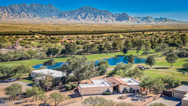 Property Slideshow image 2 of 51 | 681 w placita de la cotonia, Green Valley, AZ, 85622