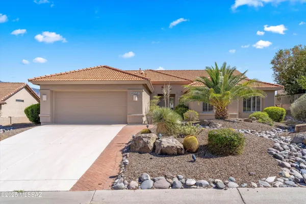 Property Slideshow image 2 of 44 | 62187 e amberwood dr, Saddlebrooke, AZ, 85739