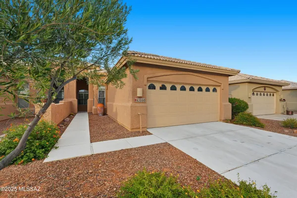 Property Slideshow image 2 of 44 | 63550 e harmony dr, Tucson, AZ, 85739