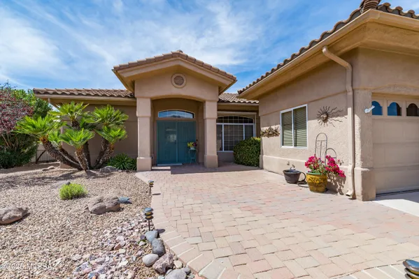 Property Slideshow image 3 of 37 | 14393 n lost arrow dr, Oro Valley, AZ, 85755