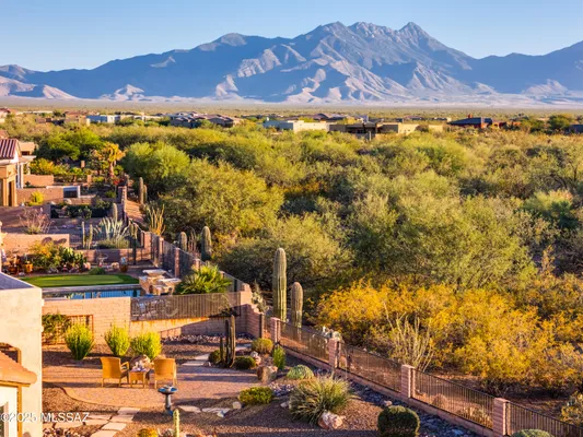 Property Slideshow image 2 of 46 | 2232 e madera plateau dr, Green Valley, AZ, 85614