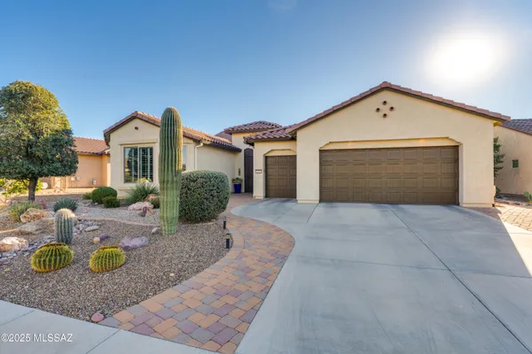 Property Slideshow image 3 of 46 | 2232 e madera plateau dr, Green Valley, AZ, 85614
