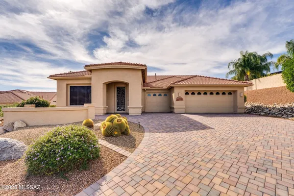 Property Slideshow image 2 of 50 | 62159 e iron crest dr, Tucson, AZ, 85739