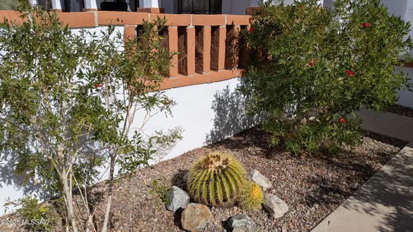 Property Slideshow image 3 of 8 | 189 s paseo pena b, Green Valley, AZ, 85614