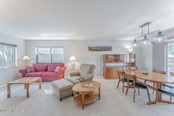 Property Slideshow image 2 of 50 | 625 n avenida tortuga, Green Valley, AZ, 85614