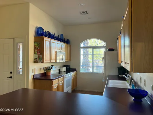 Property Slideshow image 3 of 26 | 1857 w demetrie loop, Green Valley, AZ, 85622