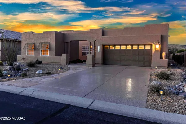 Property Slideshow image 2 of 39 | 64240 e greenbelt ln, Saddlebrooke, AZ, 85739