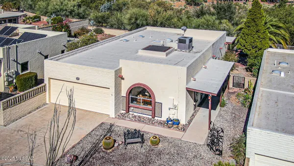 Property Slideshow image 3 of 50 | 920 w camino sagasta, Green Valley, AZ, 85622