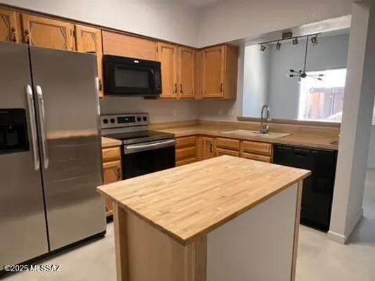 Property Slideshow image 3 of 26 | 1400 w placita apache, Green Valley, AZ, 85622