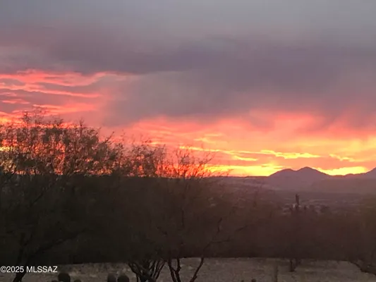 Property Slideshow image 3 of 48 | 981 n broken hills dr, Green Valley, AZ, 85614