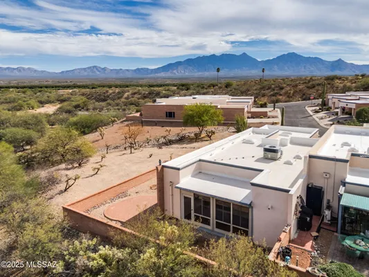 Property Slideshow image 2 of 38 | 934 w via del pardillo, Green Valley, AZ, 85622
