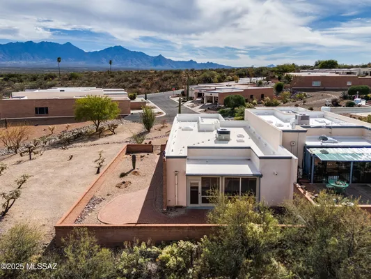 Property Slideshow image 3 of 38 | 934 w via del pardillo, Green Valley, AZ, 85622