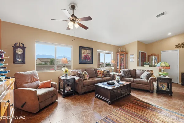 Property Slideshow image 3 of 35 | 4130 s via de febrero, Green Valley, AZ, 85622