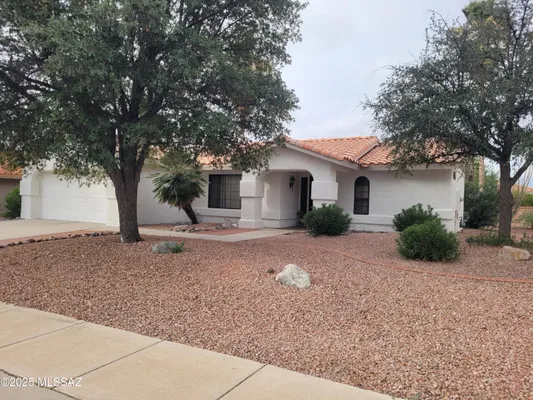 Property Slideshow image 2 of 26 | 14431 n sky trl, Oro Valley, AZ, 85755