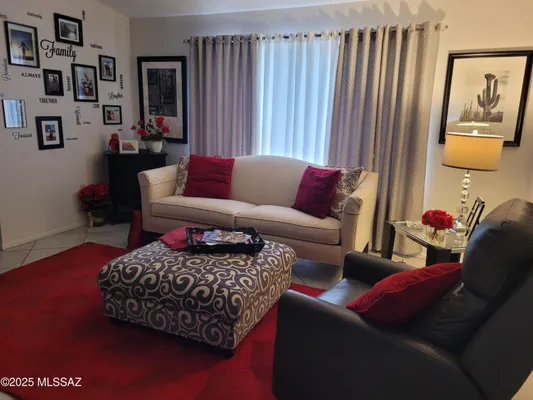 Property Slideshow image 3 of 26 | 14431 n sky trl, Oro Valley, AZ, 85755