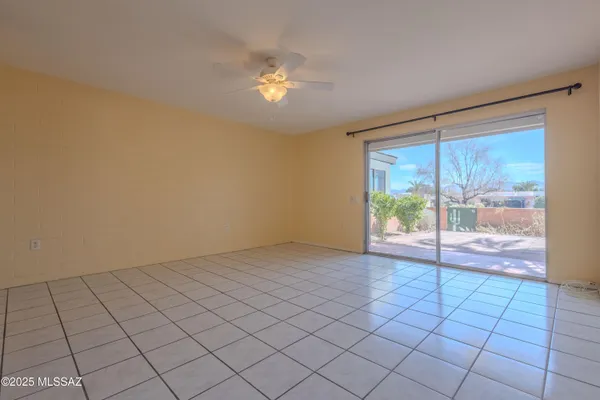 Property Slideshow image 3 of 15 | 390 n calle de las profetas, Green Valley, AZ, 85614