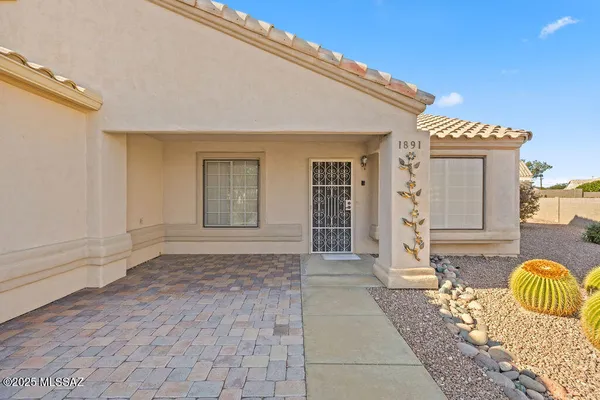Property Slideshow image 3 of 33 | 1891 n via carrizal, Green Valley, AZ, 85614
