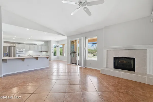 Property Slideshow image 3 of 49 | 65159 e diamond ridge ct, Tucson, AZ, 85739