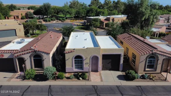 Property Slideshow image 3 of 30 | 1262 w calle macillo, Sahuarita, AZ, 85629