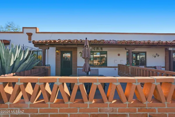 Property Slideshow image 3 of 33 | 373 s paseo sarta c, Green Valley, AZ, 85614