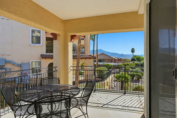 Property Slideshow image 2 of 50 | 5775 s camino del sol # 5202, Green Valley, AZ, 85622