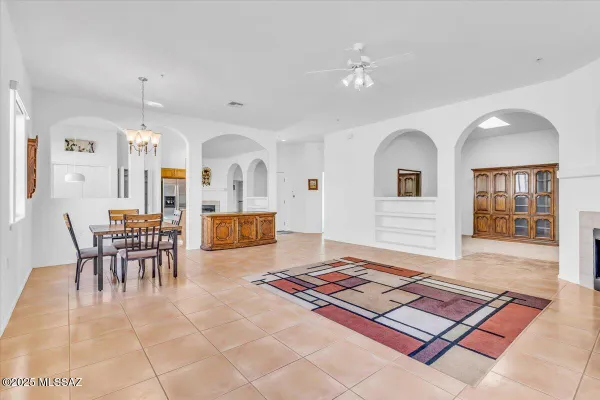 Property Slideshow image 3 of 48 | 2348 s orchard view dr, Green Valley, AZ, 85614