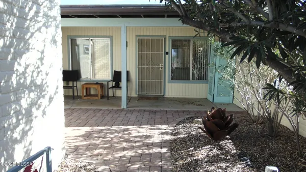 Property Slideshow image 3 of 27 | 952 w camino asturias, Green Valley, AZ, 85622