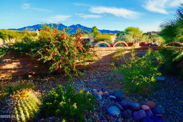 Property Slideshow image 3 of 50 | 3845 s via del reyecuelo, Green Valley, AZ, 85622