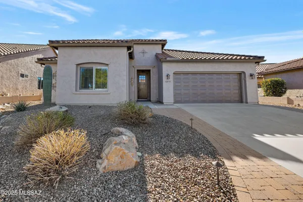 Property Slideshow image 3 of 50 | 62733 e sandlewood rd, Saddlebrooke, AZ, 85739