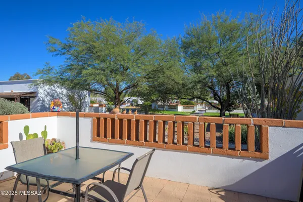 Property Slideshow image 3 of 16 | 430 s paseo pena b, Green Valley, AZ, 85614