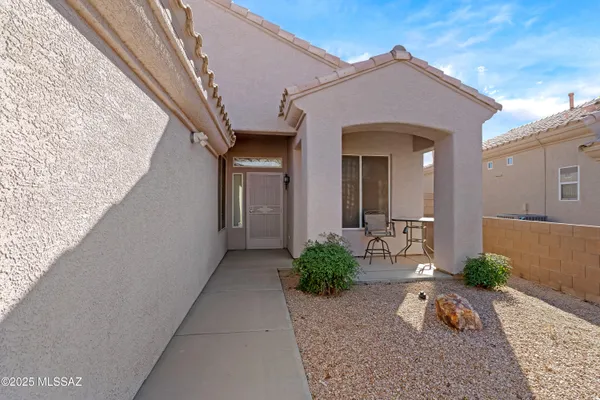 Property Slideshow image 3 of 26 | 333 w continental vista pl, Green Valley, AZ, 85614