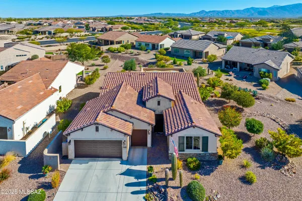 Property Slideshow image 2 of 42 | 31655 s hackberry ln, Oracle, AZ, 85623