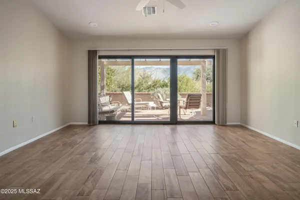 Property Slideshow image 2 of 40 | 14032 n green tree dr, Oro Valley, AZ, 85755