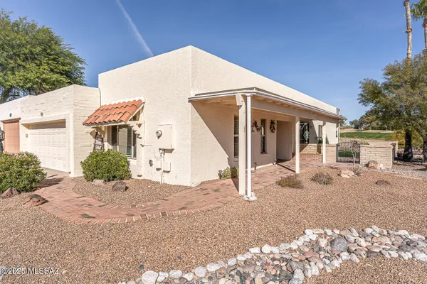 Property Slideshow image 2 of 42 | 730 w camino iturbide, Green Valley, AZ, 85622
