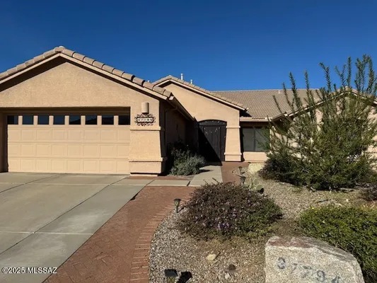 Property Slideshow image 2 of 2 | 37794 s skyline dr, Tucson, AZ, 85739