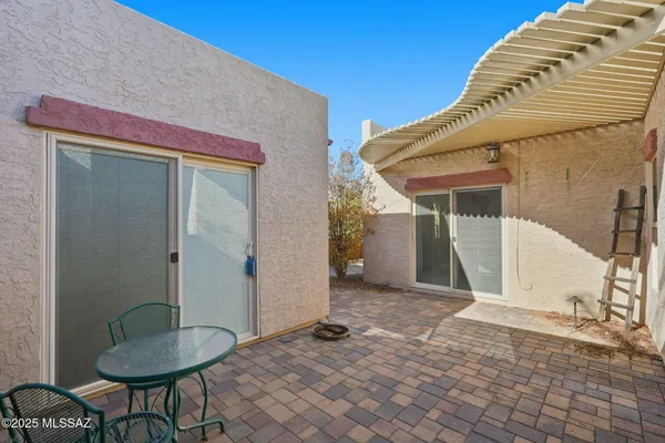 Property Slideshow image 3 of 35 | 955 s camino del monte, Green Valley, AZ, 85614