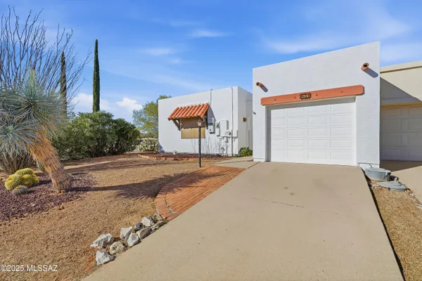 Property Slideshow image 2 of 27 | 871 n camino de luz, Green Valley, AZ, 85614