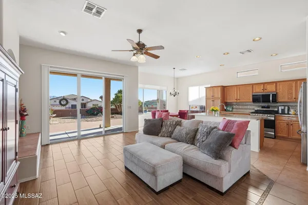 Property Slideshow image 3 of 31 | 5043 s paseo sin oblea, Green Valley, AZ, 85622