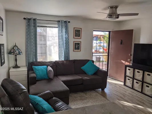 Property Slideshow image 2 of 19 | 373 s paseo pena, Green Valley, AZ, 85614