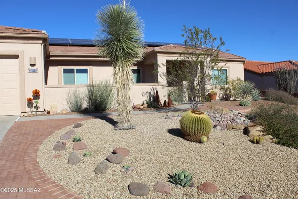 Property Slideshow image 3 of 41 | 2012 w via nuevo leon, Green Valley, AZ, 85622