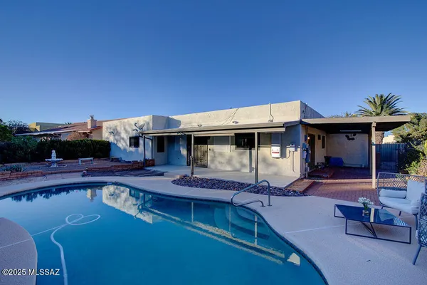 Property Slideshow image 3 of 32 | 121 w paseo recortado, Green Valley, AZ, 85614